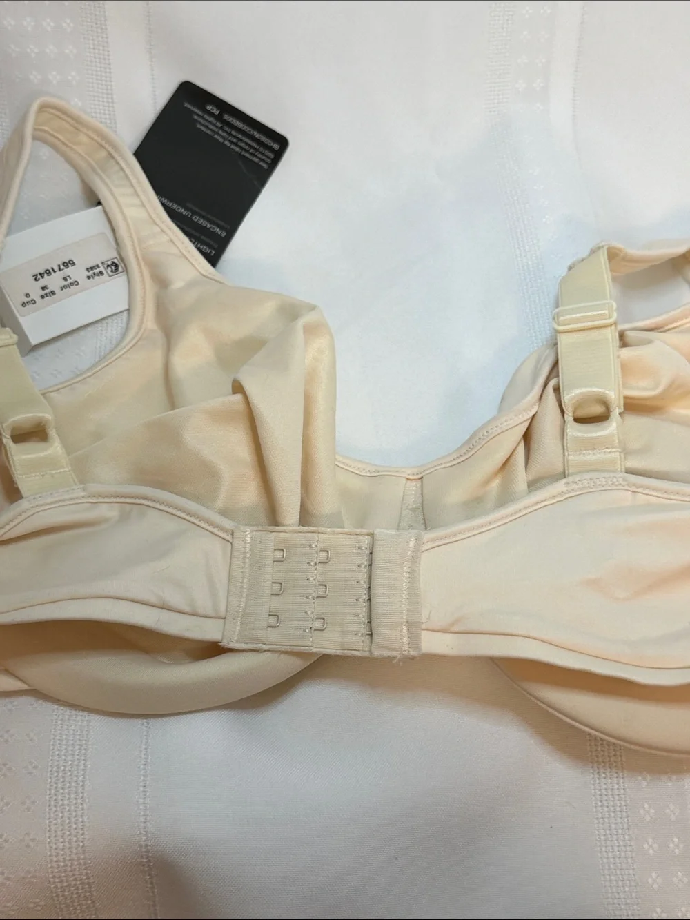 Bali Underwire Smooth Comfort Bra — Beige